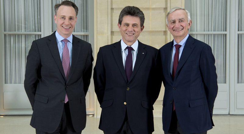 Ο Henri de Castries, Πρόεδρος και Διευθύνων Σύμβουλος του Ομίλου ΑΧΑ, αποφάσισε να αποχωρήσει την 1η Σεπτεμβρίου 2016